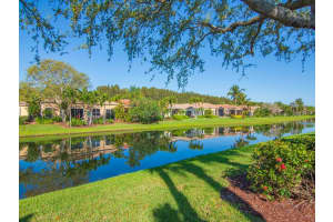 9525 E Maiden Court, Vero Beach, FL 32963 - MLS#R11067312