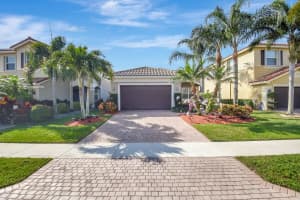 8156 Ravenna Lakes Drive, Boynton Beach, FL 33473 Sold 05/08/25