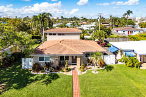 209 SE 3rd Terrace, Dania Beach, FL 33004 Sold 08/15/25