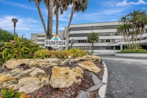 1357 NE Ocean Boulevard 215, Stuart, FL 34996 - MLS#R11067373
