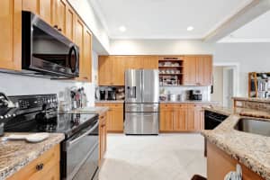 7043 Peninsula Court, Lake Worth, FL 33467 Sold 05/07/25