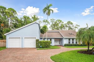 35 St Davids Way, Wellington, FL 33414 Sold 04/17/25