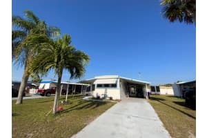 8435 SE Wren Avenue, Hobe Sound, FL 33455 Sold 04/28/25