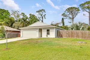 8104 Santa Clara Boulevard, Fort Pierce, FL 34951 Sold 05/08/25