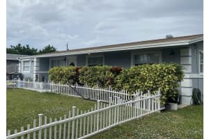 5611 Souchak Drive, West Palm Beach, FL 33413 Sold 04/30/25