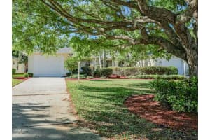 946 S Easy Street, Sebastian, FL 32958 Sold 11/04/25