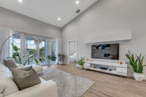 6576 Villa Sonrisa 1224 Drive 1224, Boca Raton, FL 33433 Sold 04/16/25