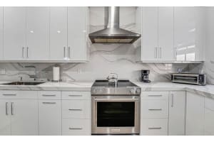 6576 Villa Sonrisa 1224 Drive 1224, Boca Raton, FL 33433 Sold 04/16/25