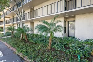 8 Royal Palm Way 1030, Boca Raton, FL 33432 Sold 07/15/25