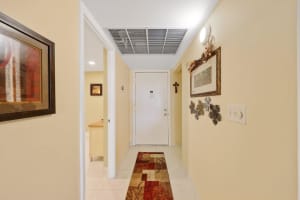 8 Royal Palm Way 1030, Boca Raton, FL 33432 Sold 07/15/25