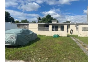 1201 W 60th Terrace, Hialeah, FL 33012 Sold 04/14/25