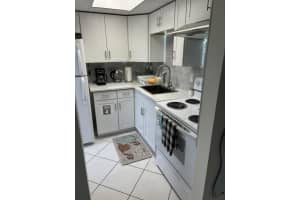 2191 Ne 1st Court 103, Boynton Beach