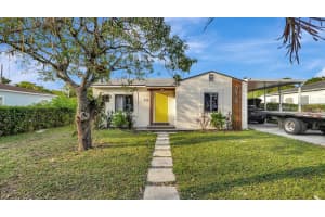 915 NW 121st Street, North Miami, FL 33168 Sold 07/25/25