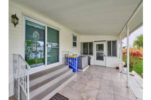 7816 SE Wren Avenue, Hobe Sound, FL 33455 Sold 06/12/25