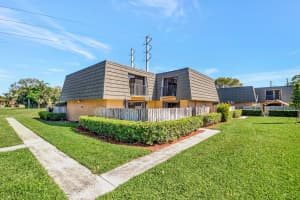 3717 37th Way, West Palm Beach, FL 33407 Sold 07/22/25