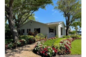 904 SE 5th Avenue, Delray Beach, FL 33483 Sold 06/06/25
