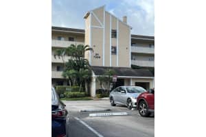 7286 Huntington Lane #103, Delray Beach