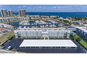 907 Marina Drive 402, North Palm Beach