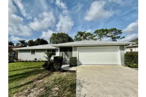 522 NW Grenada Street, Port Saint Lucie, FL 34983 Sold 04/14/25