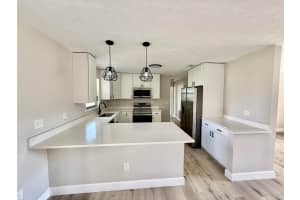 522 NW Grenada Street, Port Saint Lucie, FL 34983 Sold 04/14/25