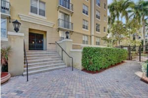 630 S Sapodilla 303 Avenue 303, West Palm Beach