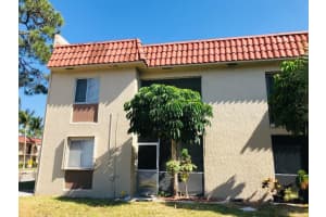 6060 Forest Hill Boulevard 207, West Palm Beach, FL 33415 Sold 04/25/25