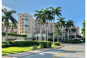 300 SE 5th Avenue 2160, Boca Raton, FL 33432 Sold 12/03/25