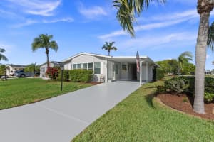 8498 Filifera Court, Port Saint Lucie, FL 34952 Sold 04/16/25