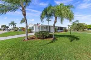 8498 Filifera Court, Port Saint Lucie, FL 34952 Sold 04/16/25