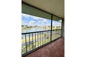 1110 Green Pine Boulevard C3, West Palm Beach, FL 33409 Sold 06/06/25