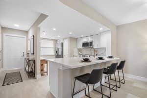 25 Abbey Lane 208, Delray Beach, FL 33446 Sold 04/16/25
