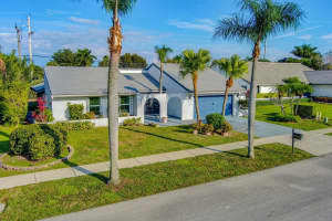 2502 SW 23rd Cranbrook Drive, Boynton Beach, FL 33436 - MLS#R11068504