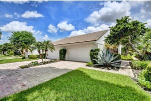 MLS# R11068508, Boca Raton, Florida 33434