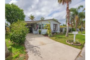 7 Gorda Way, Port Saint Lucie, FL 34952 Sold 07/08/25