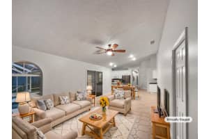 452 SE Evans Avenue, Port Saint Lucie, FL 34984 Sold 05/22/25