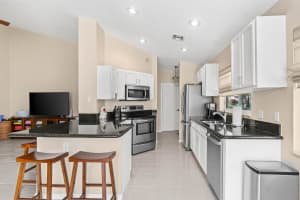 5561 Grande Palm Circle, Delray Beach, FL 33484 Sold 04/21/25