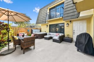 1116 11th Way, West Palm Beach, FL 33407 Sold 04/09/25