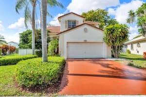 335 NW 45 Avenue, Deerfield Beach, FL 33442 Sold 04/08/25