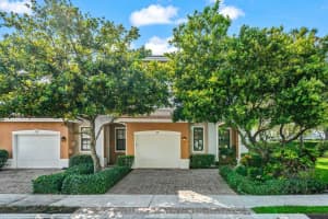 128 Gramercy Square Drive, Delray Beach, FL 33484 Sold 04/21/25