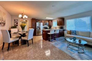 136 Dorchester F, West Palm Beach