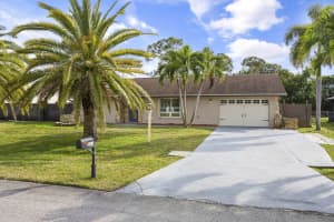 2466 SE Pascal Avenue, Port Saint Lucie, FL 34952 Sold 04/30/25