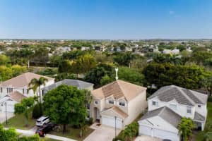 288 Kensington Way, Royal Palm Beach, FL 33414 Sold 04/11/25