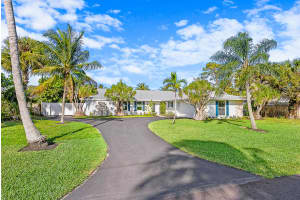 59 Yacht Club Place, Tequesta, FL 33469 Sold 04/17/25
