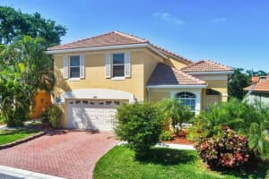 4104 Dakota Place, Riviera Beach, FL 33418 Sold 05/14/25