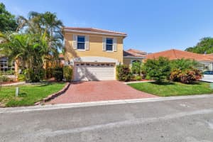 4104 Dakota Place, Riviera Beach, FL 33418 Sold 05/14/25