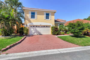 4104 Dakota Place, Riviera Beach, FL 33418 Sold 05/14/25