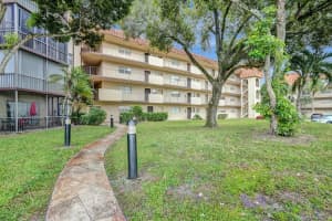 6200 S Falls Cir Drive 202, Lauderhill, FL 33319 - MLS#R11069074