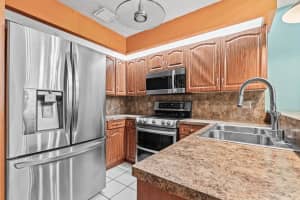 7198 Sportsmans Drive 2, North Lauderdale, FL 33068 Sold 05/23/25