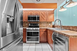 7198 Sportsmans Drive 2, North Lauderdale, FL 33068 Sold 05/23/25
