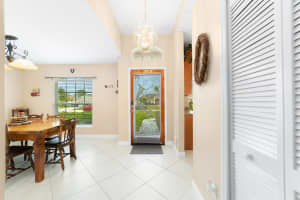 950 SW Connecticut Terrace, Port Saint Lucie, FL 34953 Sold 05/01/25